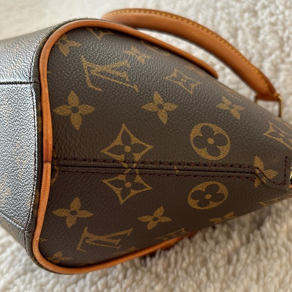 Louis Vuitton Ellipse PM Monogram - Picture 13 of 15